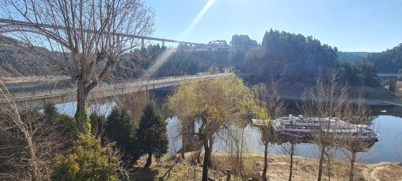 Garabit Hotel Anglards de Saint Flour Exterior foto