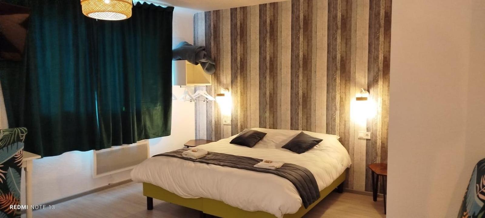 Garabit Hotel Anglards de Saint Flour Exterior foto